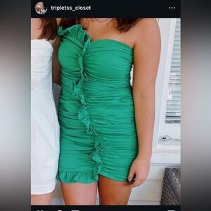 Elegant Green Strapless Dress